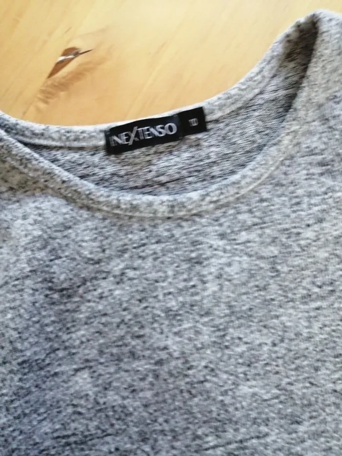 Pull gris - photo numéro 2