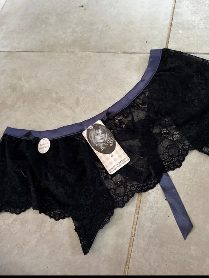 Jupette amovible lingerie taille 42 - photo numéro 2
