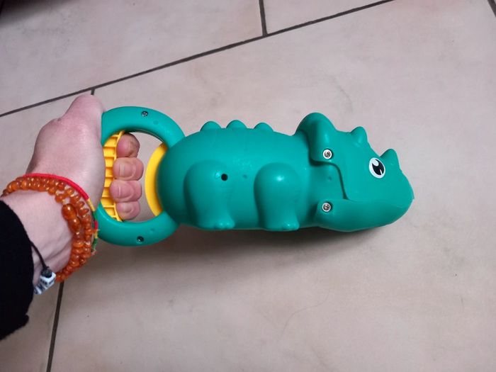 Pince Dino - photo numéro 3