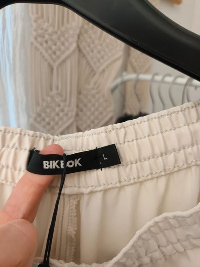 Joli pantalon cargo fluide Bik Bok taille L neuf avec étiquette 🏷 - photo numéro 2