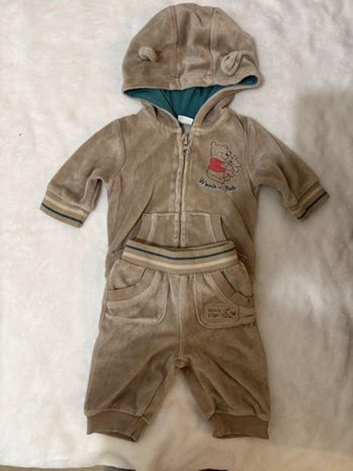 Ensemble survêtement Winnie l’ourson
