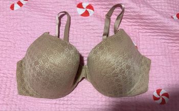Soutien gorge Victoria secret 110D BEIGE Porté 2 fois #victoriassecret