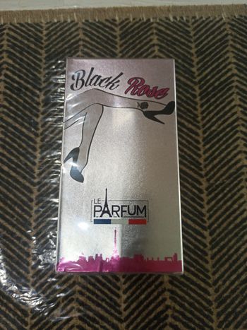 Parfum black rose