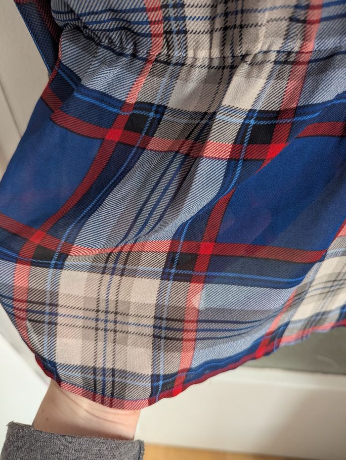 Blouse bleu et rouge camaïeu taille 38 - photo numéro 3