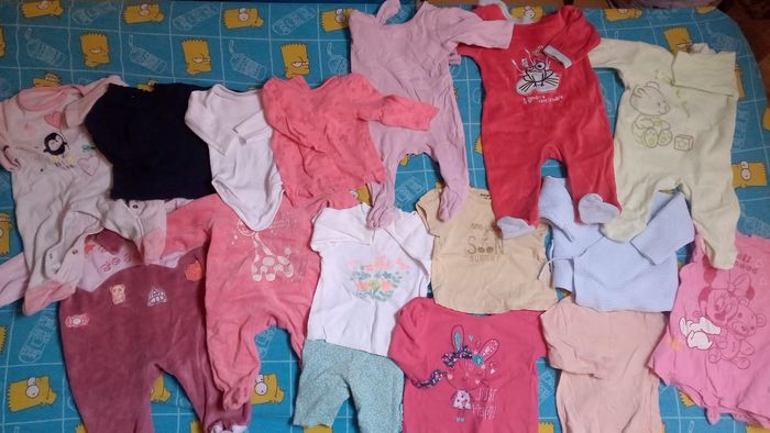 Lot vêtements fille 3 mois - photo numéro 2