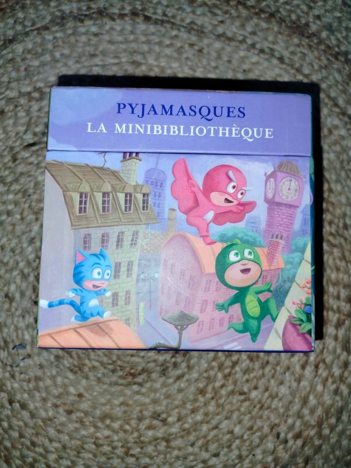 Mini bibliothèque Pyjamasques