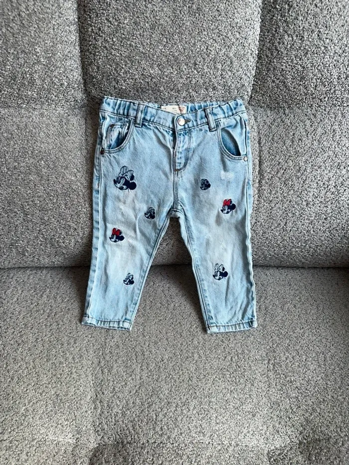 Jean bleu Disney Minnie Mickey Zara