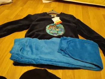 pyjamas garçon 8 ans (neuf)