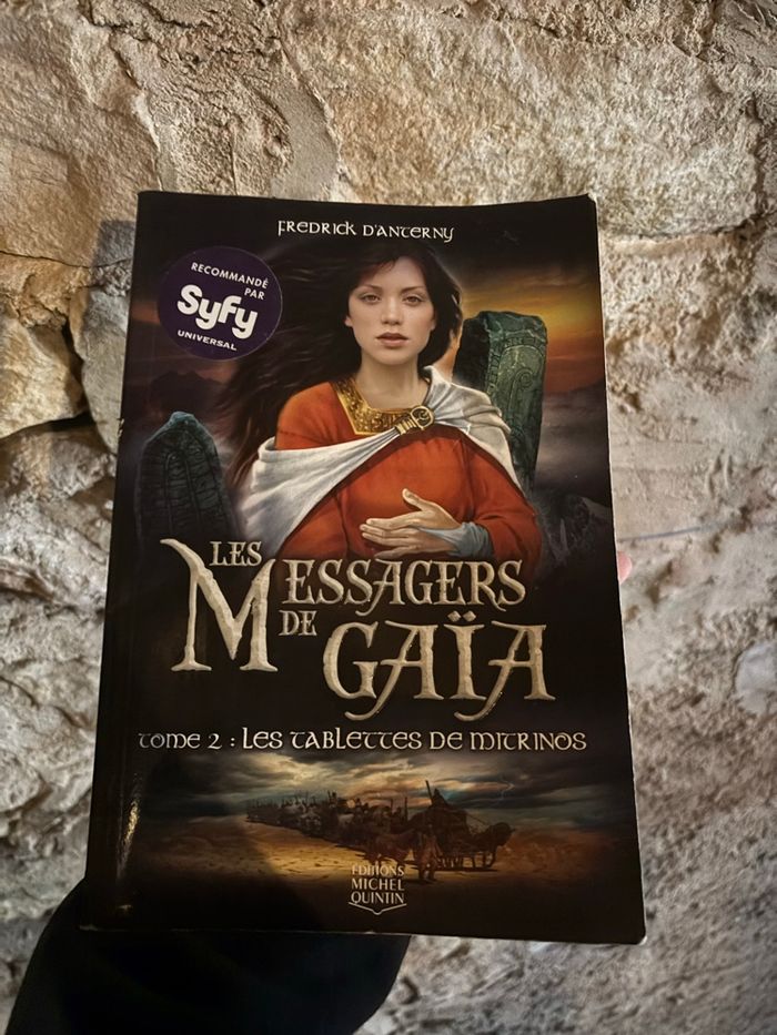 Livre les messagers de Gaïa :: les tablettes de mitrinos - photo numéro 1