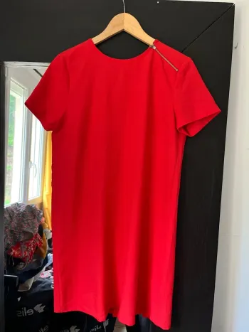 Robe rouge Zara