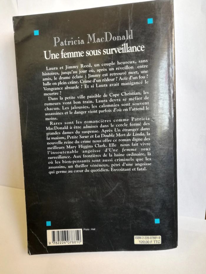 Roman une femme sous haute surveillance - photo numéro 2