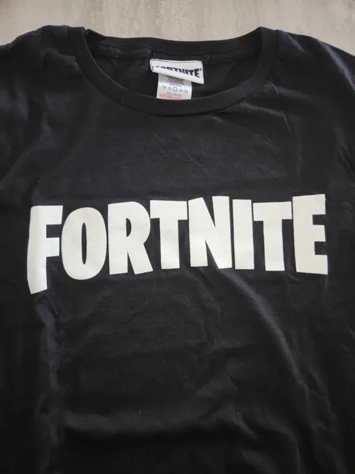 T shirt fortnite - photo numéro 2