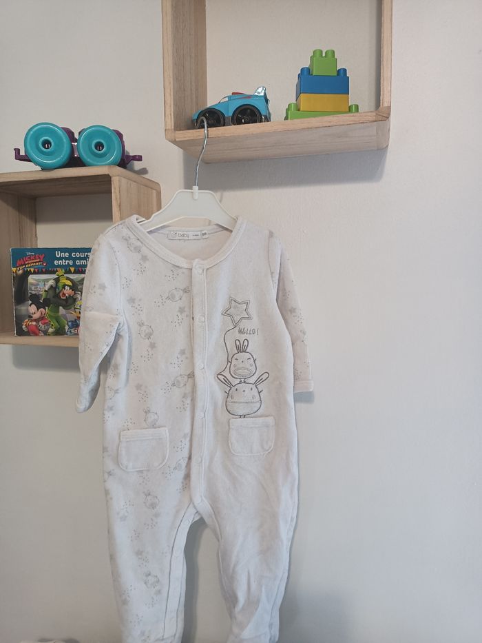 Pyjama - photo numéro 2