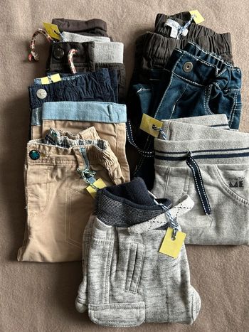 Lot de 7 pantalons