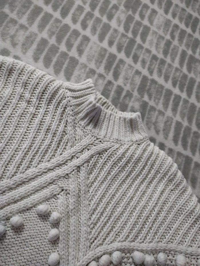 Pull col roulé écru maille torsades pompon Jennyfer taille M 38 - photo numéro 3