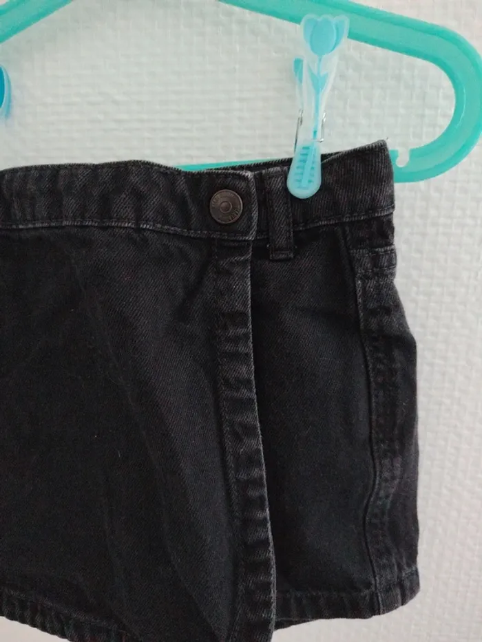 Jupe short taille 4 ans - photo numéro 2