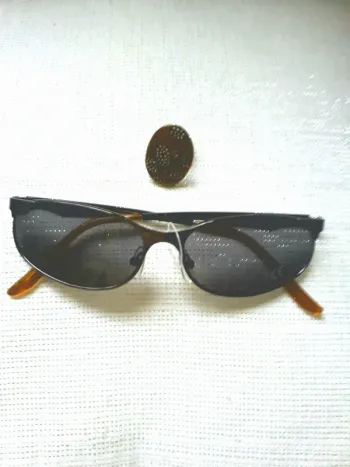 Lunettes de soleil + Bague