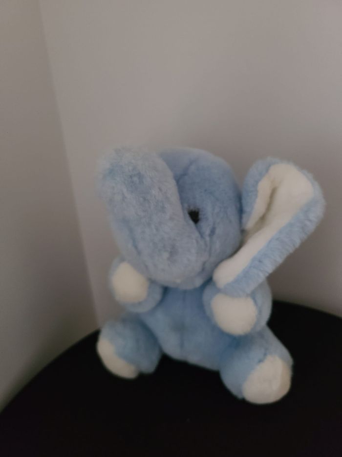 doudou éléphant