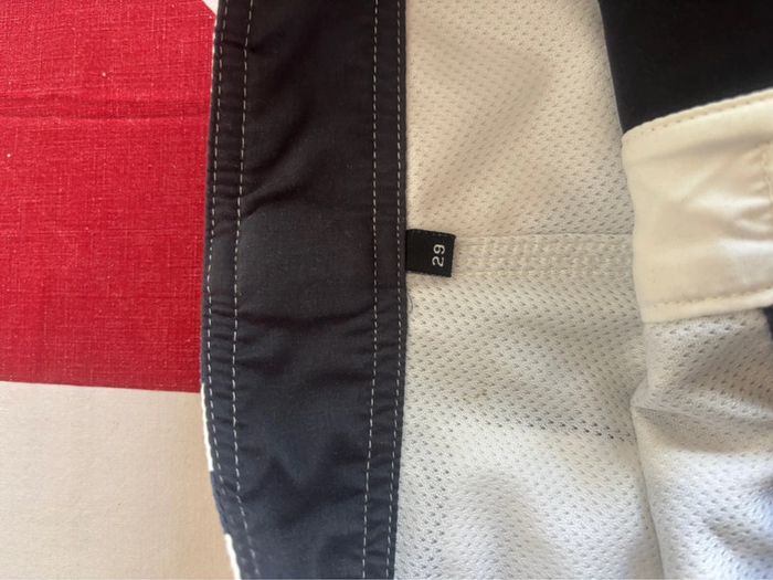 Short de bain Quiksilver - Taille L 39/40 - photo numéro 4