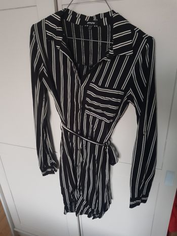 Robe chemise XS neuve