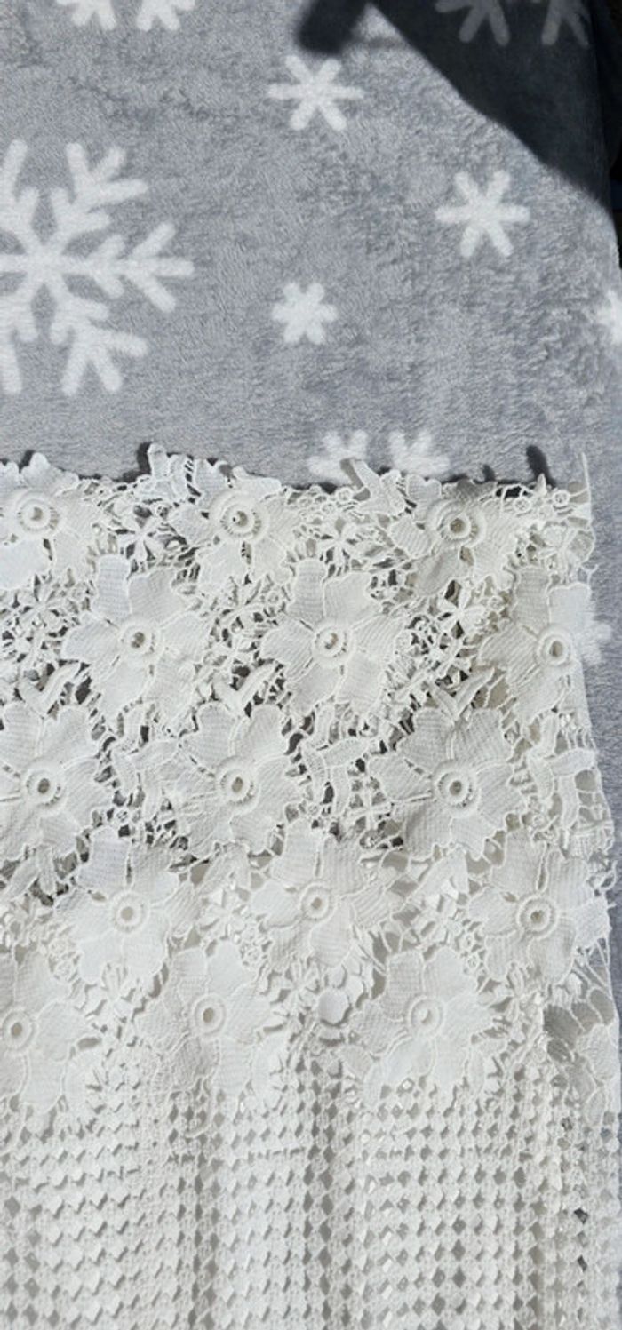 Robe brodé Mosaïk taille 38 - photo numéro 2