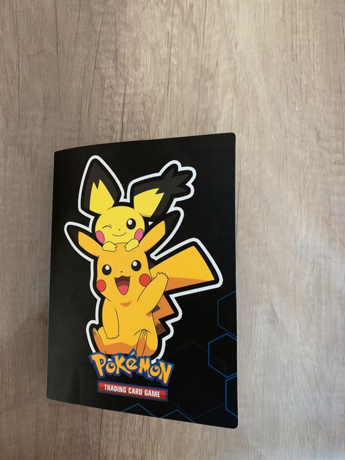 Classeur carte pokemon évolution celeste