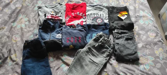 Lot vêtements garçon 10 ans