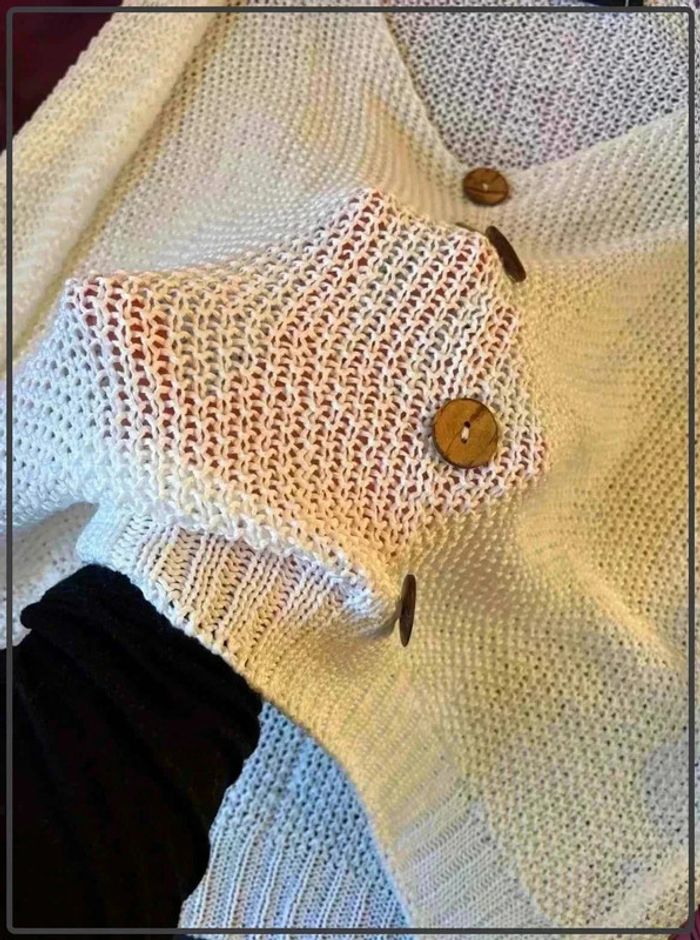 Pull en maille transparent taille 38 marque today - photo numéro 5