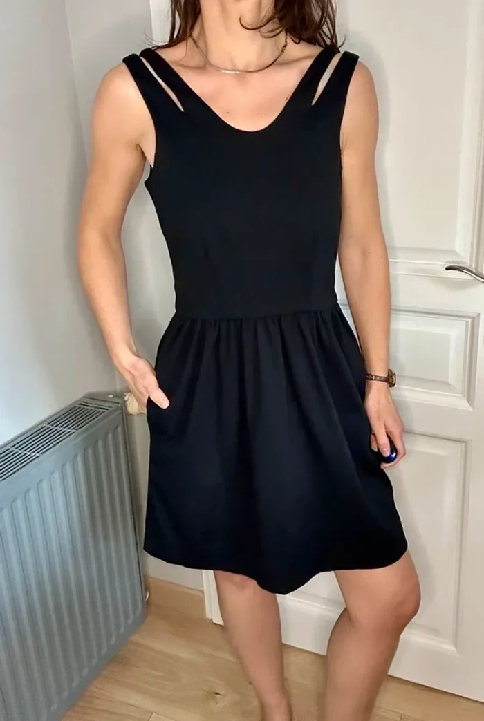 Robe noire Kookaï – Taille 36 / S / 1 - photo numéro 3