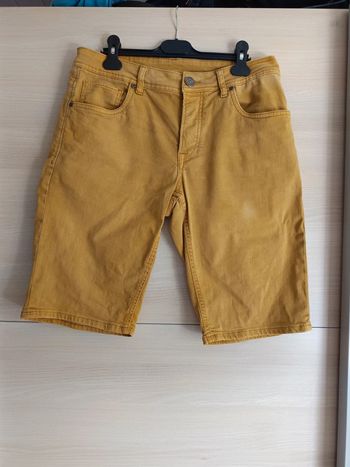 Short jean moutarde 40