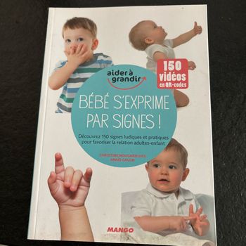 Livre langue des signes avec bébé