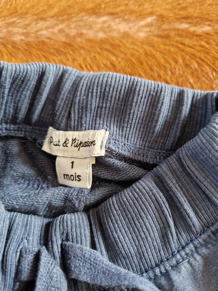 Pantalon 1 mois - photo numéro 3