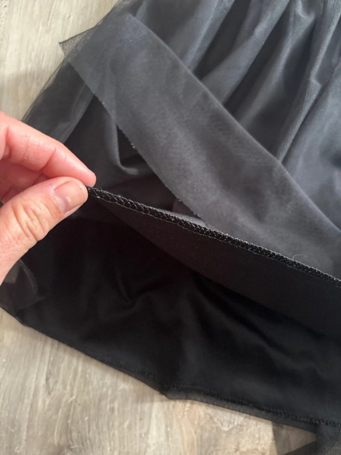 Robe noir pailleté - photo numéro 3