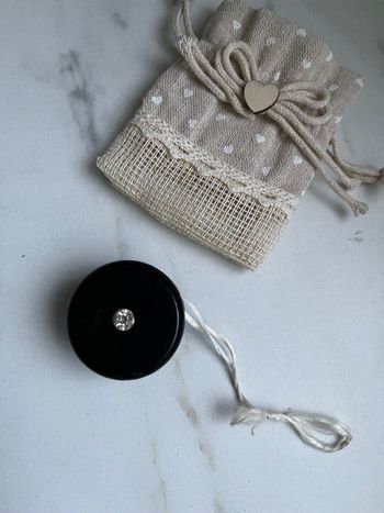 Yo-yo noir laqué strass vintage