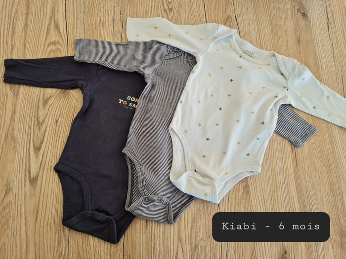 Lot bodies 6 mois Kiabi