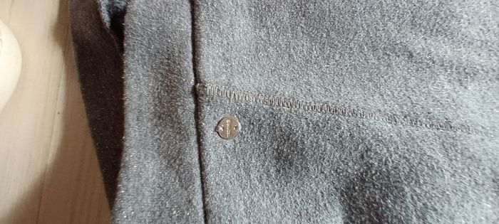 Très beau sweat - photo numéro 3