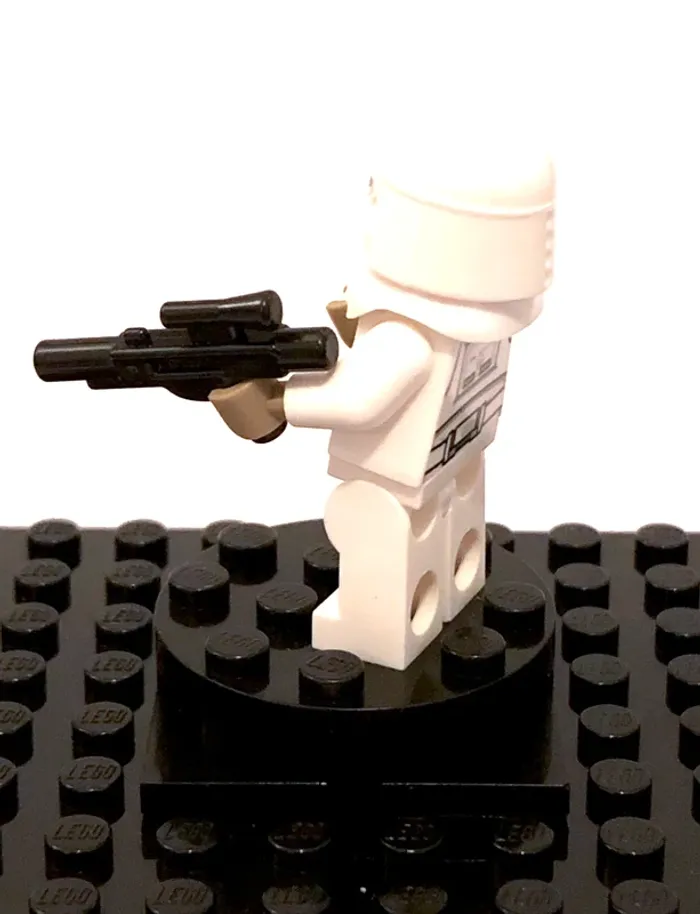 LEGO Star Wars episode V - Snowtrooper, cheek lines, frown - photo numéro 5