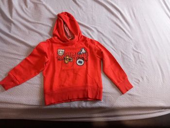 Sweat garçon tape à l'oeil