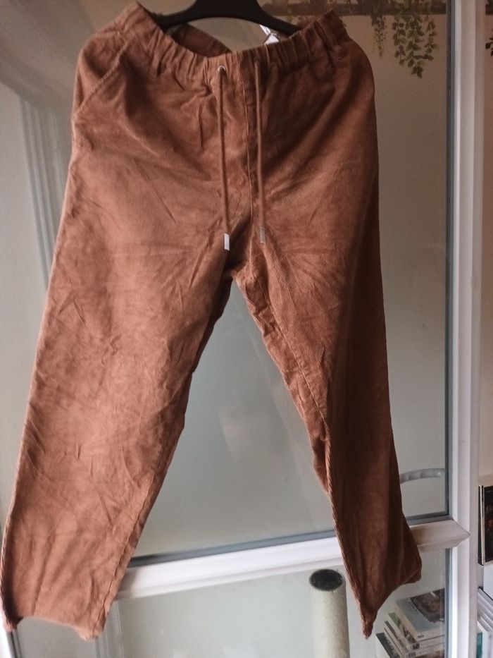 Joli pantalon femme