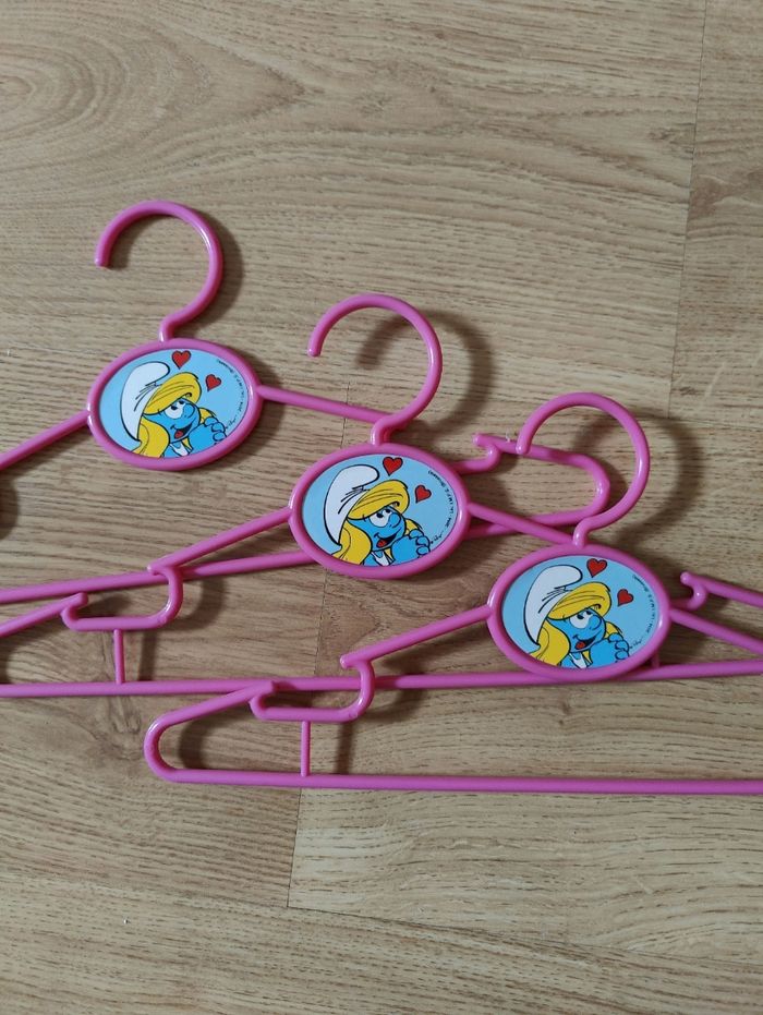 Lot cintres Schtroumpfette - photo numéro 3
