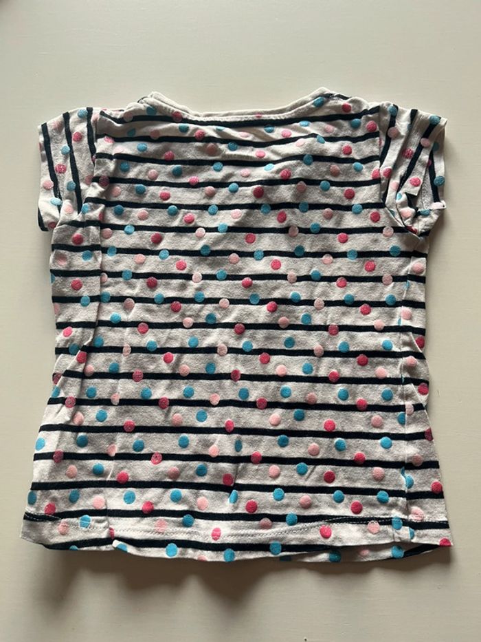 Tshirt blanc et noir - photo numéro 3