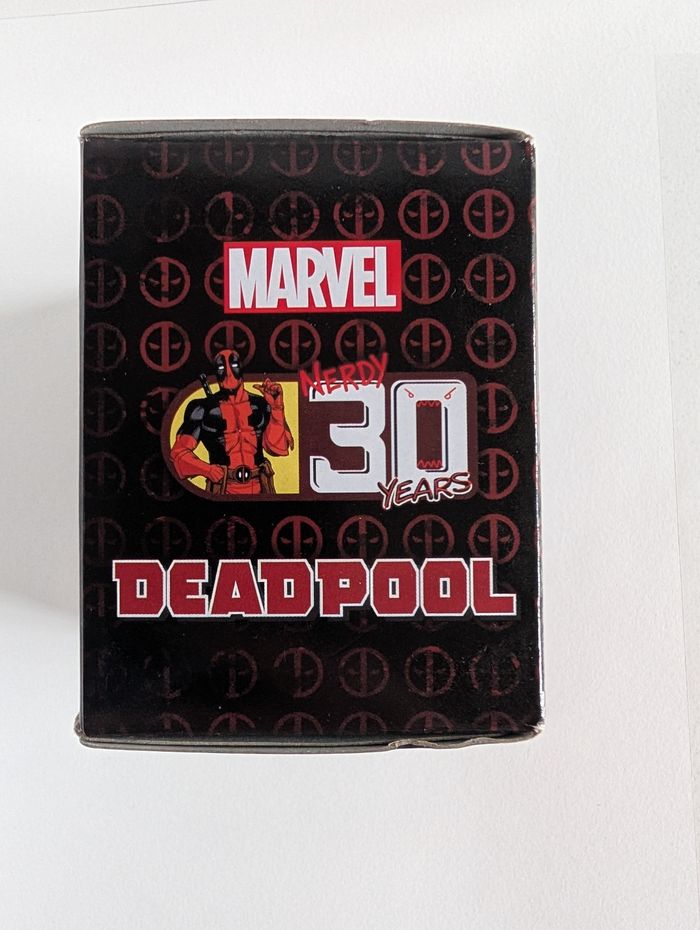 Figurine Funko Mystery Minis Deadpool in Cake 38 - Condition Parfaite - photo numéro 3