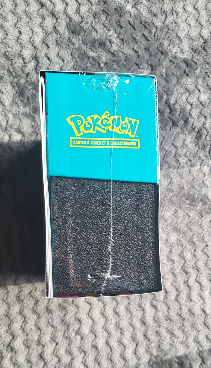 ETB Héros Transcendants Scellé ME2.5 - photo numéro 6