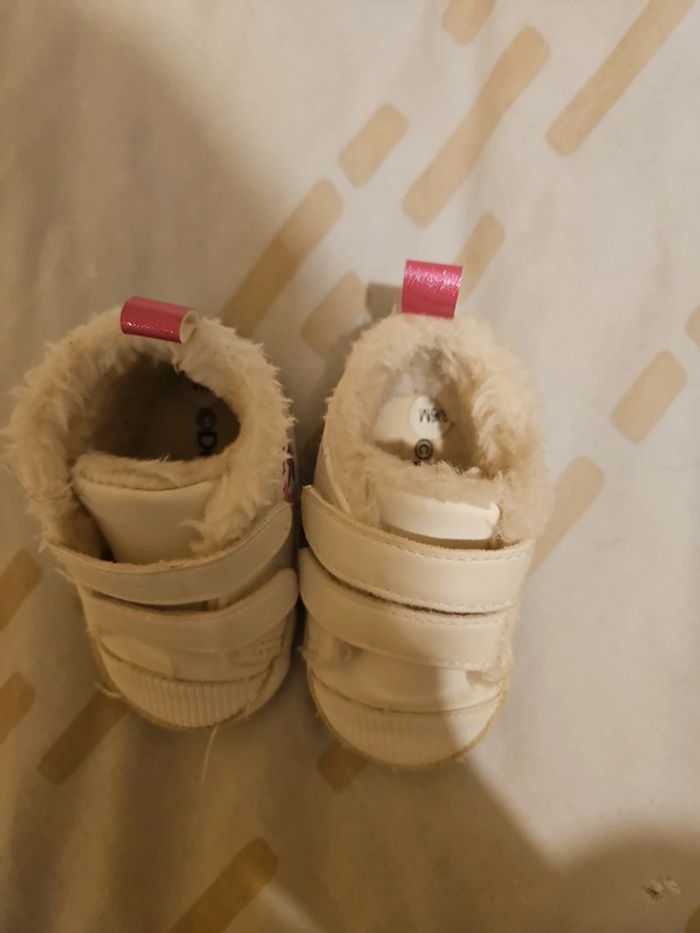 Chaussure - photo numéro 2