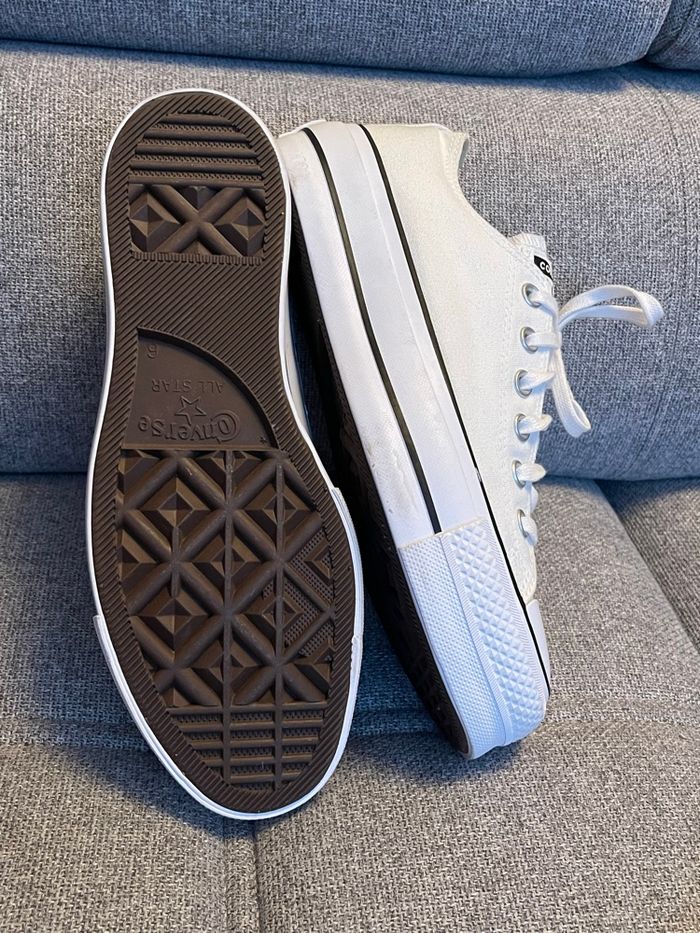Converse blanche plate-forme 39 / très bon état - photo numéro 5