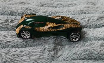 Voiture amazing spiderman majorette