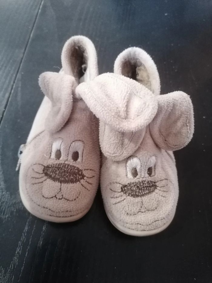 Chaussons taille 21