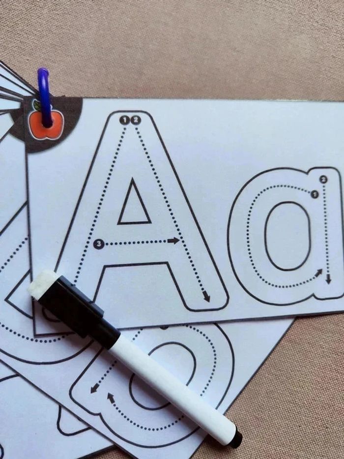 26 Grandes cartes pour apprendre à tracer les lettres Montessori Très bon état - photo numéro 3