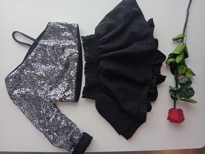 Ensemble de fêtes 4 ans neuf - photo numéro 2