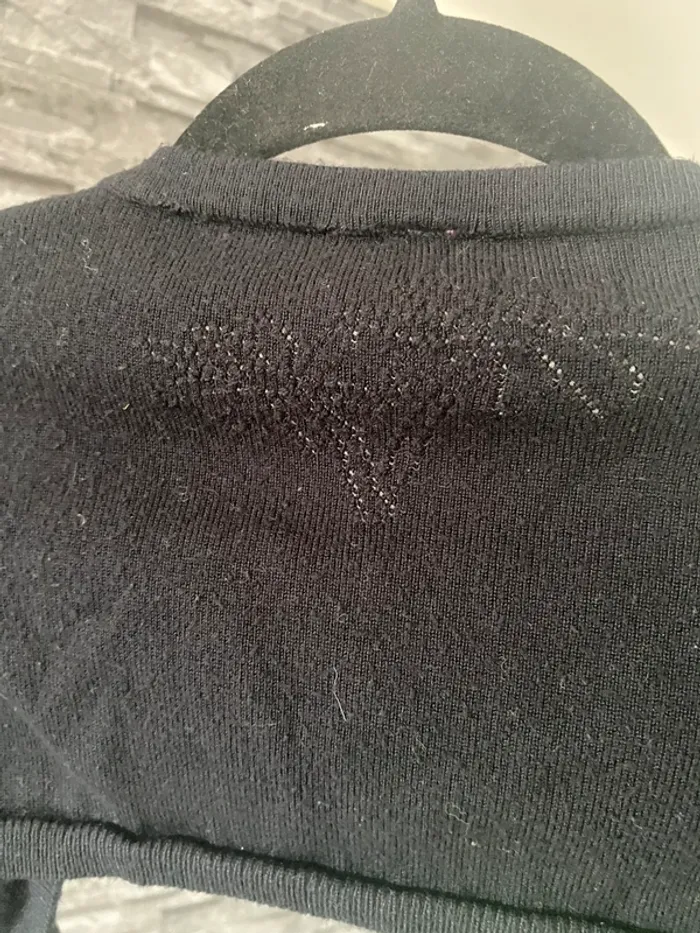 🖤🤍Beau petit boléro noir léger – Taille 6 mois 🖤🤍 - photo numéro 5